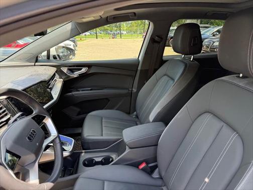 2023 Audi Q4 e-tron Prestige 50 quattro