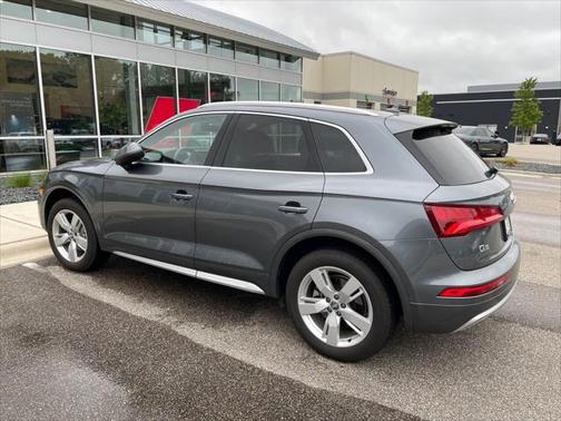 2019 Audi Q5 2.0T Premium Plus