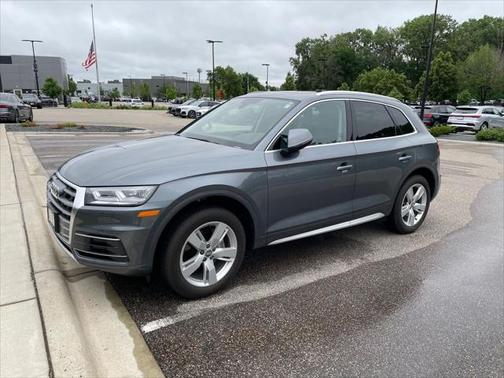 2019 Audi Q5 2.0T Premium Plus