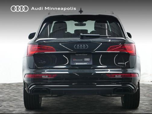 2025 Audi Q5 45 S line Premium