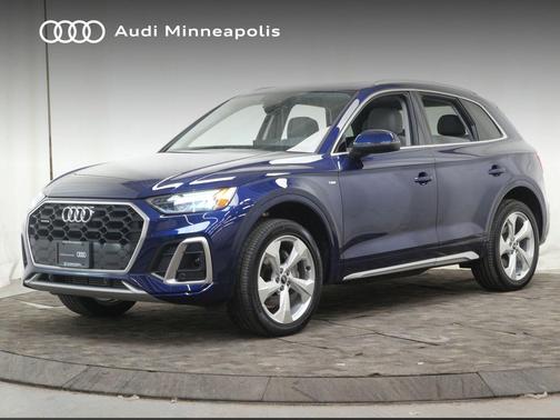 2022 Audi Q5 45 S line Premium Plus