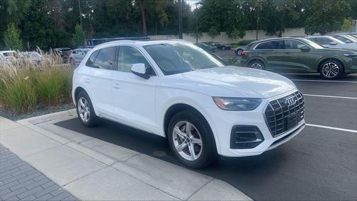 2022 Audi Q5 40 Premium