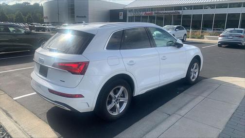 2022 Audi Q5 40 Premium