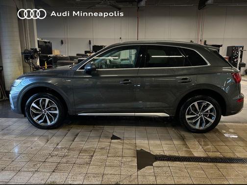 2023 Audi Q5 45 S line Premium Plus