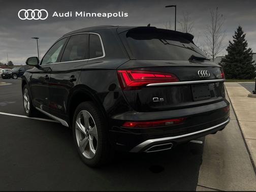 2025 Audi Q5 45 S line Premium Plus
