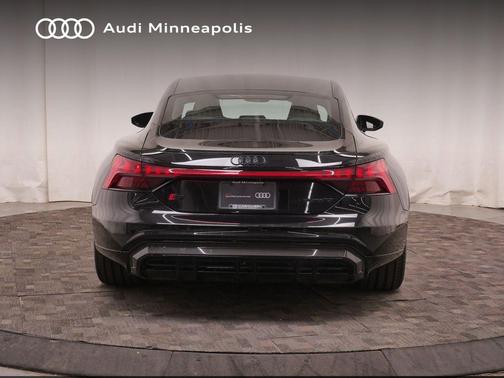 Mythos Black Metallic 2023 Audi RS e-tron GT quattro