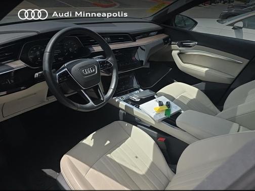 Plasma Blue Metallic 2024 Audi Q8 e-tron Premium Plus