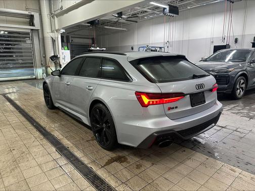 2025 Audi RS 6 Avant 4.0T