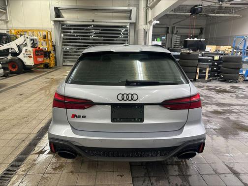 2025 Audi RS 6 Avant 4.0T