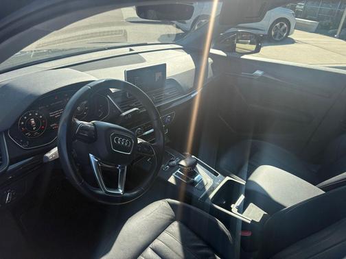 2018 Audi Q5 2.0T Tech Premium