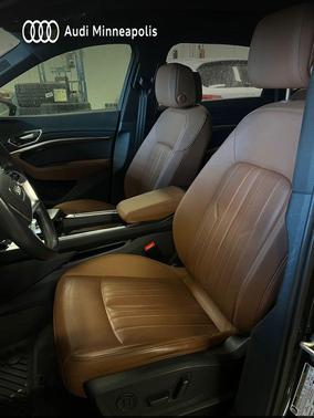 2024 Audi Q8 e-tron Premium Plus