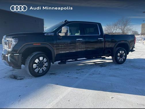 2025 GMC Sierra 2500 Denali