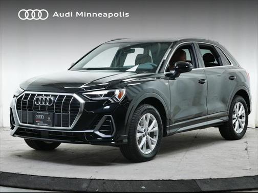 2024 Audi Q3 Premium 45 TFSI S line quattro Tiptronic