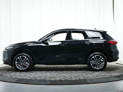 2025 Audi Q5 Premium