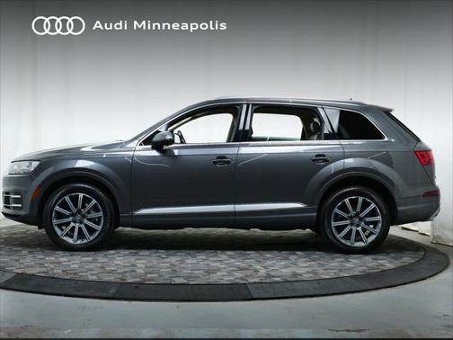 2019 Audi Q7 55 Premium Plus