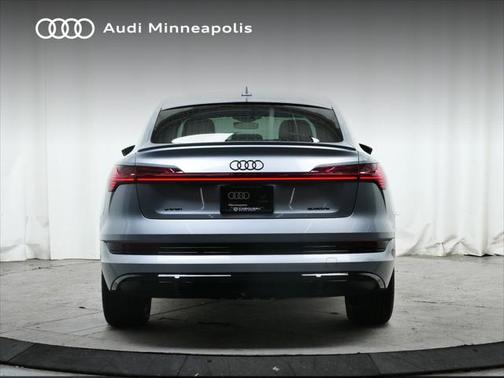 2023 Audi e-tron Sportback S line Premium