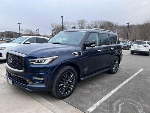 2022 INFINITI QX80 PREMIUM SELECT AWD