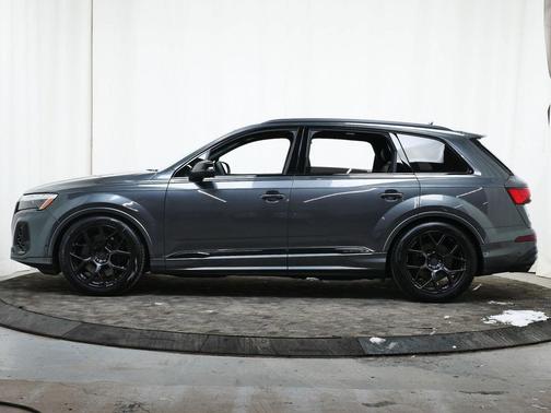 2026 Audi SQ7 4.0T Premium Plus
