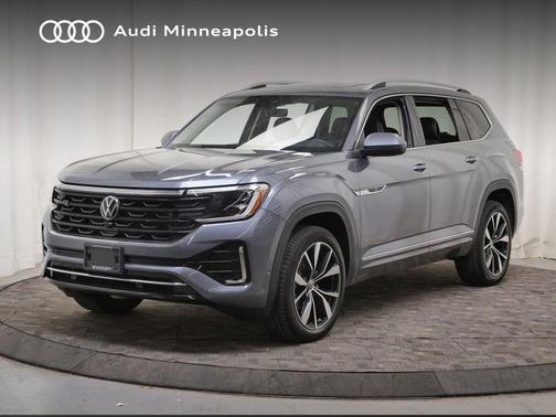 Platinum Gray Metallic 2024 Volkswagen Atlas 2.0T SEL Premium R-Line 4MOTION