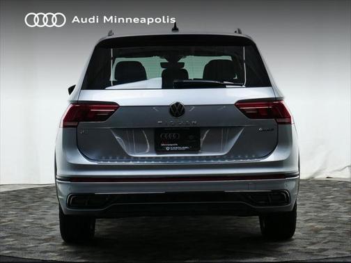 2022 Volkswagen Tiguan 2.0T SE R-Line Black 4MOTION