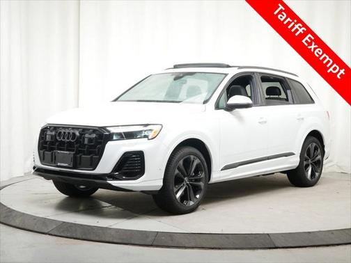 2025 Audi Q7 55 Premium Plus