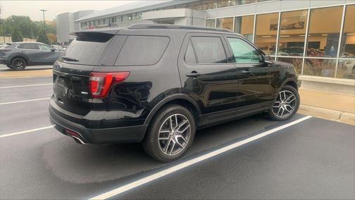 2017 Ford Explorer sport
