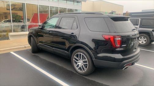 2017 Ford Explorer sport