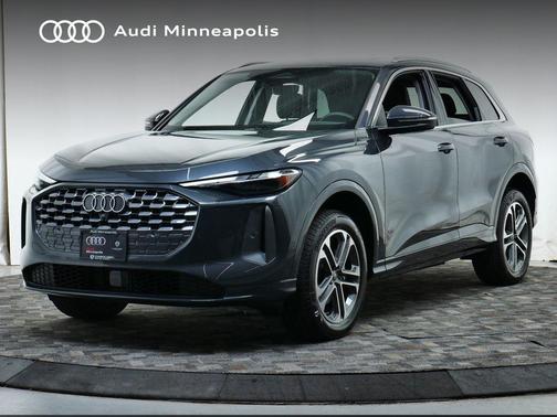 2025 Audi Q5 Premium