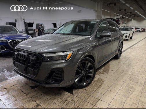 2025 Audi Q7 55 Premium Plus