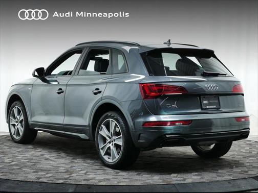 2025 Audi Q5 45 S line Premium