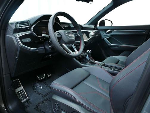 2025 Audi Q3 45 S line Premium Plus