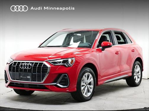 2024 Audi Q3 Premium 45 TFSI S line quattro Tiptronic