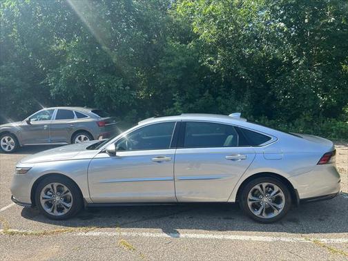 2023 Honda Accord Hybrid EX-L