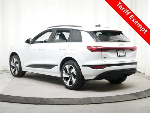 2025 Audi Q6 e-tron Premium Plus quattro