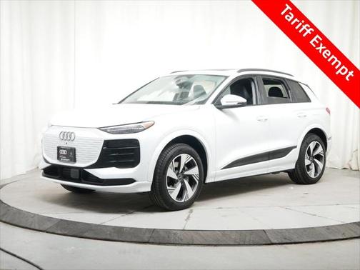 2025 Audi Q6 e-tron Premium Plus quattro