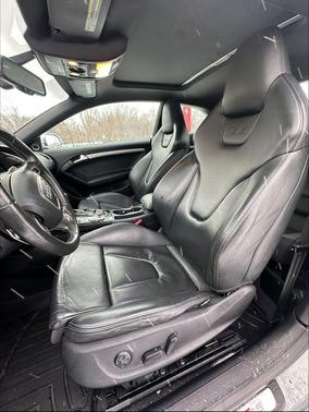 2011 Audi S5 4.2 Premium Plus