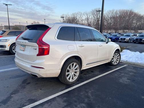 2018 Volvo XC90 T6 Inscription