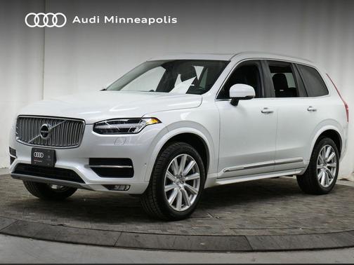 2018 Volvo XC90 T6 Inscription