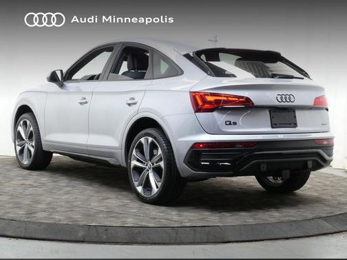 Florett Silver Metallic 2023 Audi Q5 45 S line Premium Plus