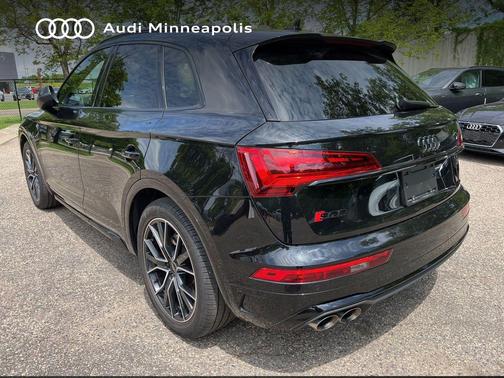 Mythos Black Metallic 2023 Audi SQ5 3.0T Premium Plus
