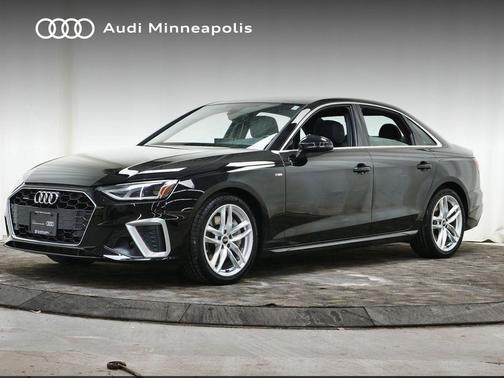 2022 Audi A4 45 S line Premium