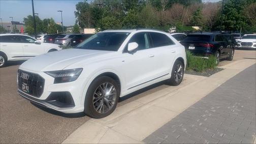 2023 Audi Q8 55 Premium Plus