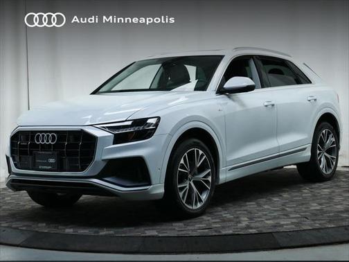 2023 Audi Q8 55 Premium Plus
