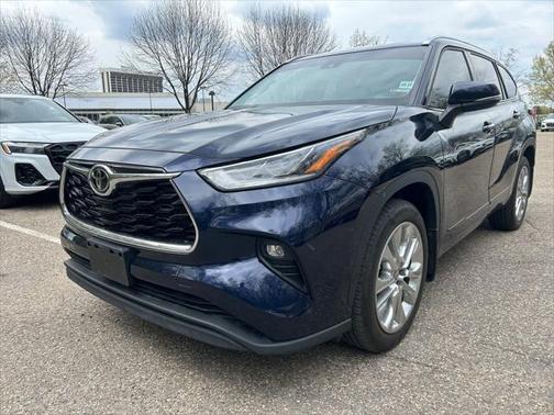 2022 Toyota Highlander Limited