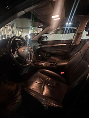 2010 INFINITI G37x Base