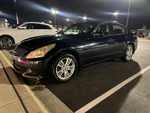 2010 INFINITI G37x Base