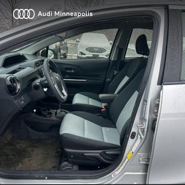 2015 Toyota Prius c Four