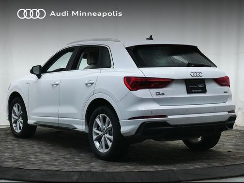 2025 Audi Q3 45 S line Premium Plus