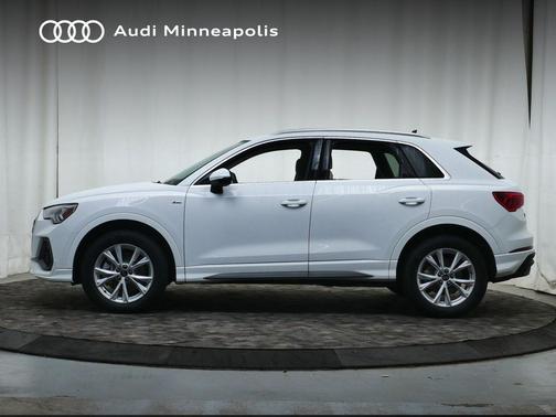 2025 Audi Q3 45 S line Premium Plus