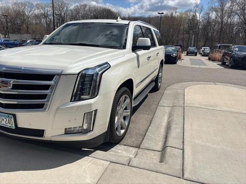 2015 Cadillac Escalade ESV Luxury
